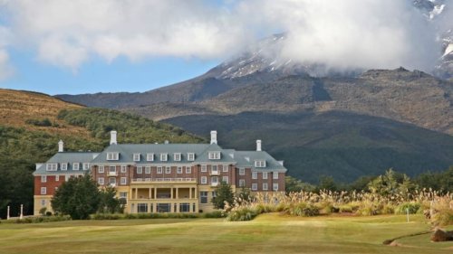 Chateau Tongariro restoration: $5m provision by former lessee provides glimmer of hope