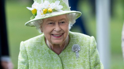 Queen Elizabeth: How much is the royal family actually worth? - NZ