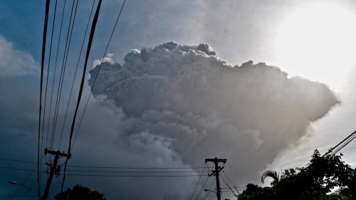 Volcano erupts on Caribbean island of St Vincent, thousands of people flee