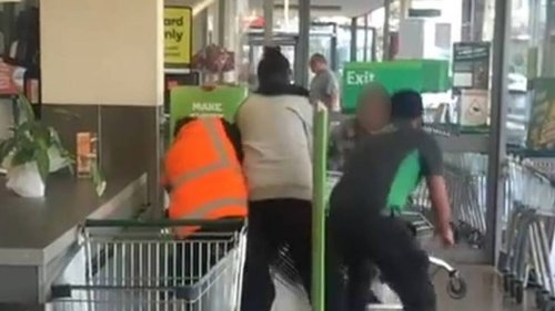 Police respond after brazen attempt to steal groceries at Auckland Countdown supermarket