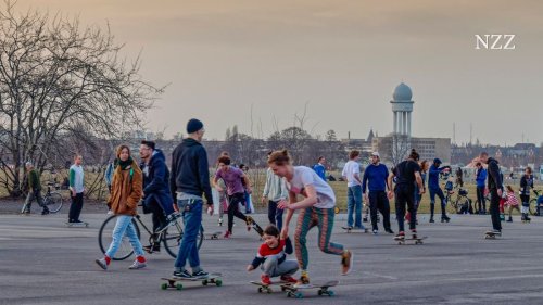 Wer dem Zeitgeist nachrennt, kann nur verlieren: Deutschlands Bürgerliche wollten am Katzentisch der Progressiven sitzen – und stehen jetzt aussen vor