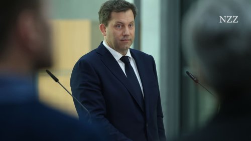 Der entfesselte Staat: Müssen die Deutschen bald noch höhere Steuern zahlen?