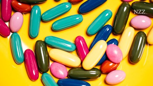 Gefährden tiefere Medikamentenpreise die Innovation? Big Pharma investiert mehr in Marketing und Dividenden als in Forschung