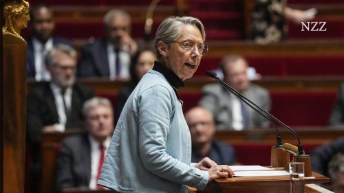 Misstrauensvoten gescheitert: Die Rentenreform in Frankreich ist so gut wie beschlossen. Doch die Proteste dagegen wecken schlimme Erinnerungen