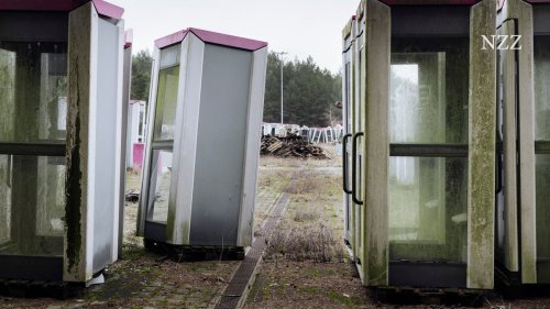 In einem Wald in Brandenburg stehen die letzten deutschen Telefonzellen – und warten auf ihr zweites Leben