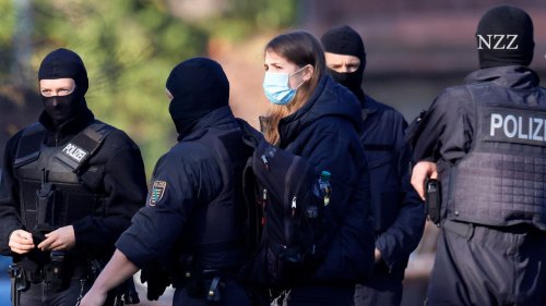 Der Bundesgerichtshof stützt Urteil gegen Linksextremistin Lina E. Sie muss ihre mehrjährige Haftstrafe antreten