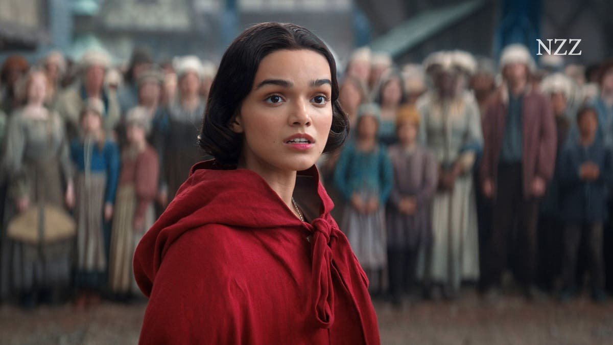 Die Neuverfilmung von «Schneewittchen» macht schon vor dem Kinostart Ärger. Doch der Film ist harmlos