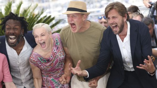 Filmfestspiele in Cannes: Eine schockierte Jury vergibt die Goldene Palme an Ruben Östlund. Dessen Kapitalismuskritik ist krachend, aber plump