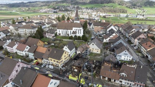 Polizei-News aus Zürich: Die Zürcher Staatsanwaltschaft klagt Brandstifterin von Elgg an und fordert eine mehrjährige Freiheitsstrafe