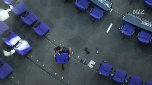 Der neue Bundestag tritt zusammen: tolle Möbel, mittelmässige Politik