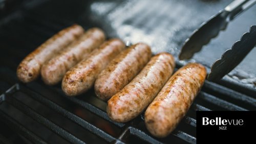 Es gibt keinen zuverlässigeren Gast bei einer Grillparty als die Wurst – so gelingt sie