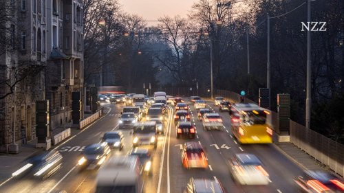 Mehr bezahlen fürs Autofahren und Heizen? Der geplante CO2-Preis versetzt Europas Politik in Furcht