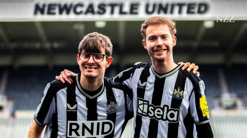 Fällt ein Tor, vibriert das Leibchen: Newcastle United lanciert als erster Fussballklub ein Trikot für Gehörlose