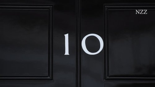 Boris Johnson tritt als Parteichef, aber noch nicht als Regierungschef ab – wie geht es nun weiter?
