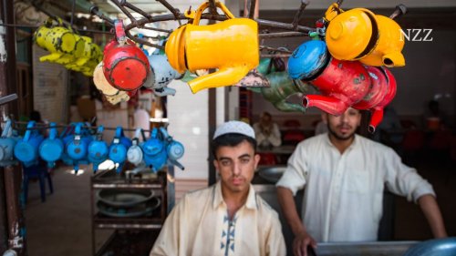 Pakistan ruft die Bevölkerung auf, weniger Tee zu trinken – mehreren Ländern in Südasien droht eine Wirtschaftskrise