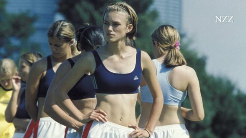 Rebellion über Sport-BHs und Stollenschuhe – Fussballerinnen erobern die Pop-Kultur