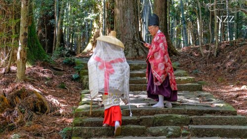 Wo die Götter in Wasserfällen wohnen – Japans mystischer Pilgerweg