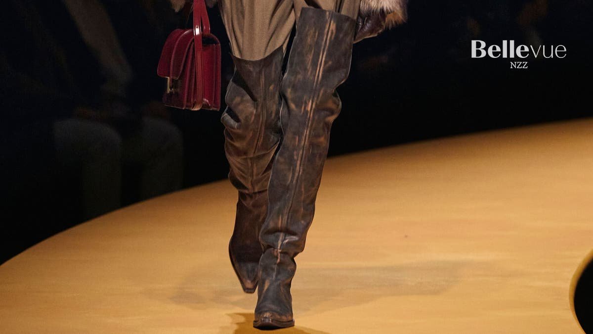 Sogar der Overknee-Stiefel ist jetzt oversized