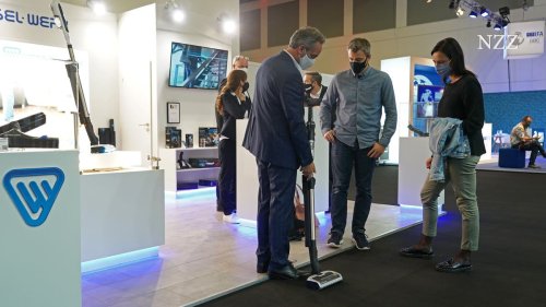 «Recht auf Reparatur»: Die EU-Kommission will, dass Hersteller in der EU Staubsauger, Mobiltelefone, Fernseher und Waschmaschinen fünf bis zehn Jahre nach dem Kauf noch flicken