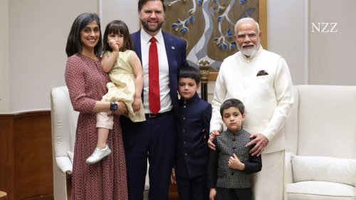 Vance und Modi demonstrieren Harmonie, doch im Zollkonflikt stehen sie vor schwierigen Entscheidungen