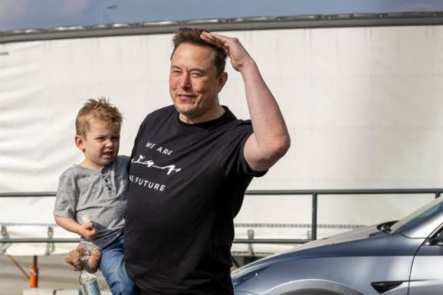 Elon Musk Buys Tesla Ads For the First Time Ever—on Social Platforms He Hated