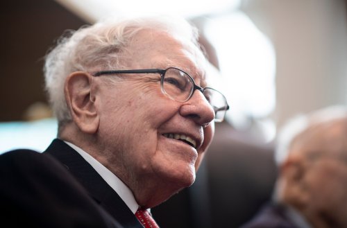Warren Buffett’s Best Gambles Outside of Berkshire Hathaway