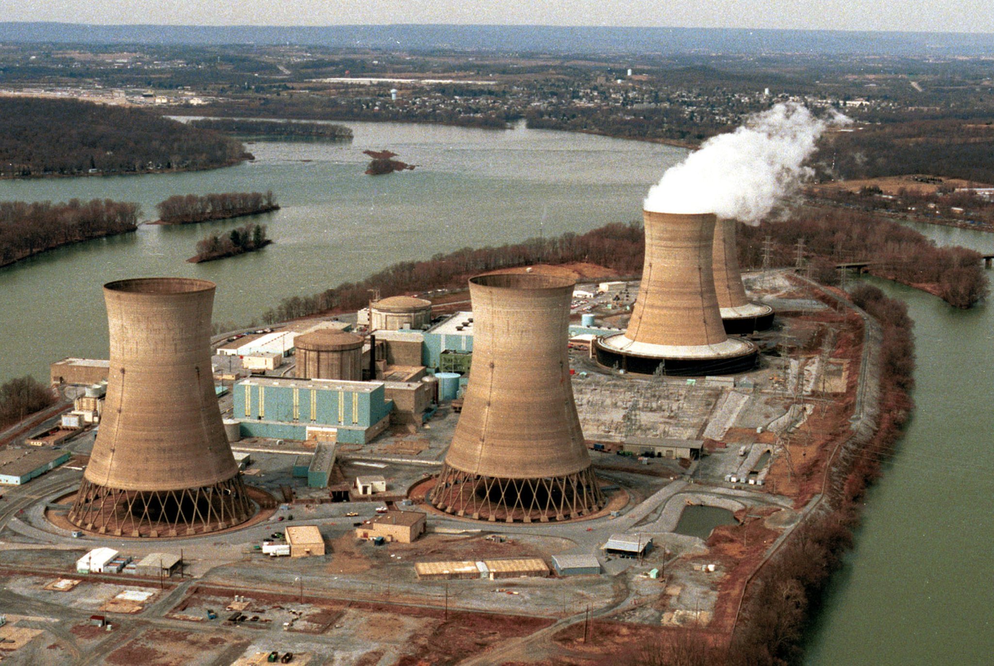 Dormant Nuclear Power Plants May Offer a Solution to A.I.’s Energy Problem