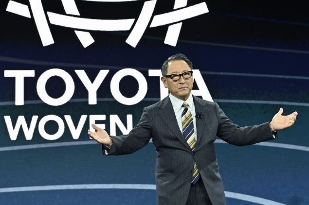 Toyota Boss Warns That The Electric Vehicle Shift May Cause Big Problems