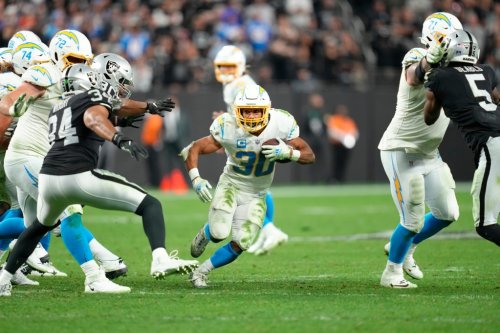 Chargers vs. Raiders: Live updates from Las Vegas