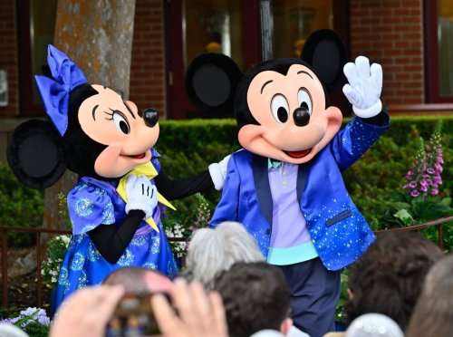 Mickey, Minnie and other Disneyland characters move one step closer to unionizing