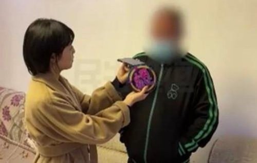 Man Learns His Online Girlfriend of One Year Was His Best Friend’s Wife