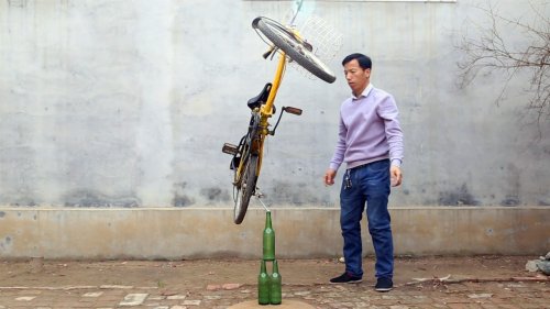 Man’s Ability to Balance Various Objects Seems to Defy the Laws of Physics