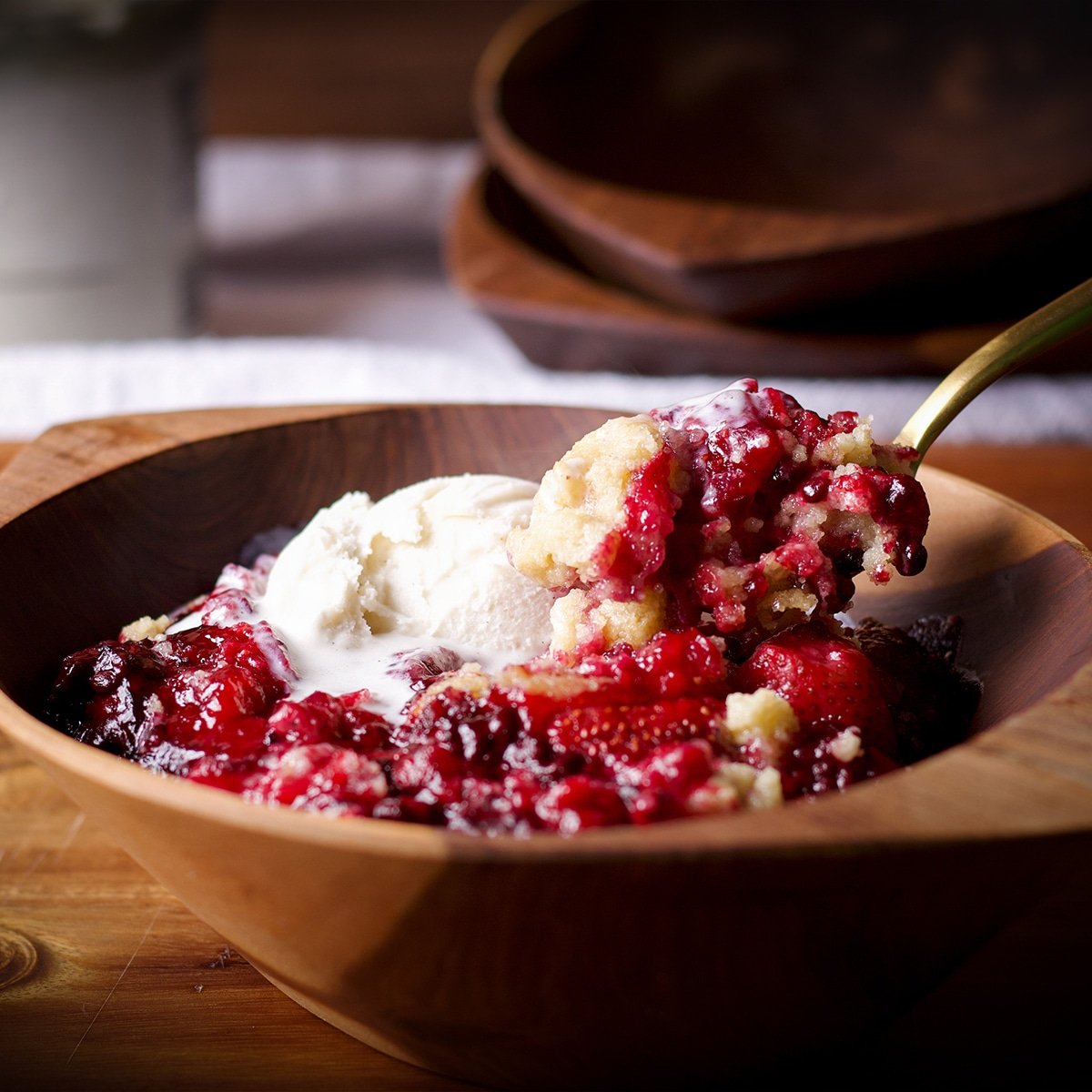 Berry Cobbler with Sugar Cookie Topping {Fresh or Frozen Berries}