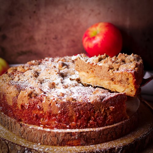 French Apple Crumb Cake