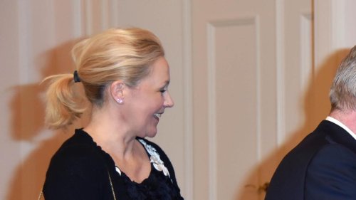Bettina Wulff neu verliebt? Jetzt meldet sich die Ex-Frau ihres angeblich neuen Partners zu Wort