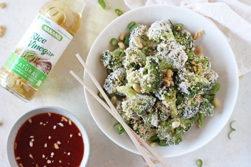 Broccoli Poppers with Honey Sriracha Dipping Sauce