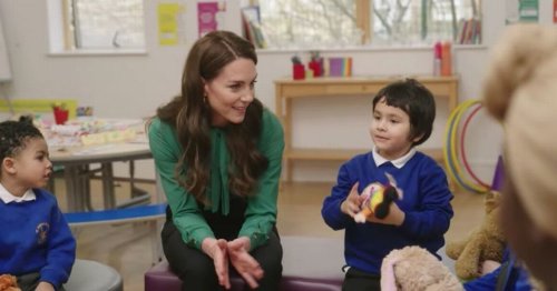 Princess Kate Middleton talks to children about teddies, ice-cream and support from friends