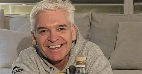 Inside Phillip Schofield's '£2million bachelor pad' in London as he shares rare glimpse