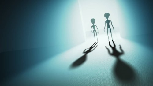 Aliens de verdade na Área 51? Ex-agente da CIA diz ter visto ETs com vida no local