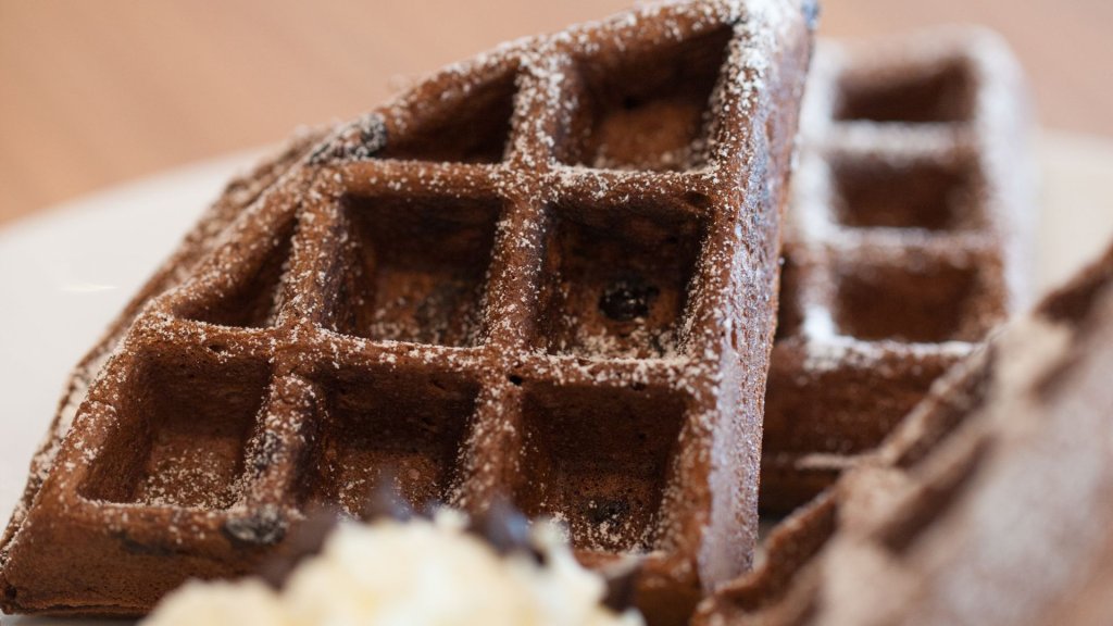 Keto Chaffles - cover