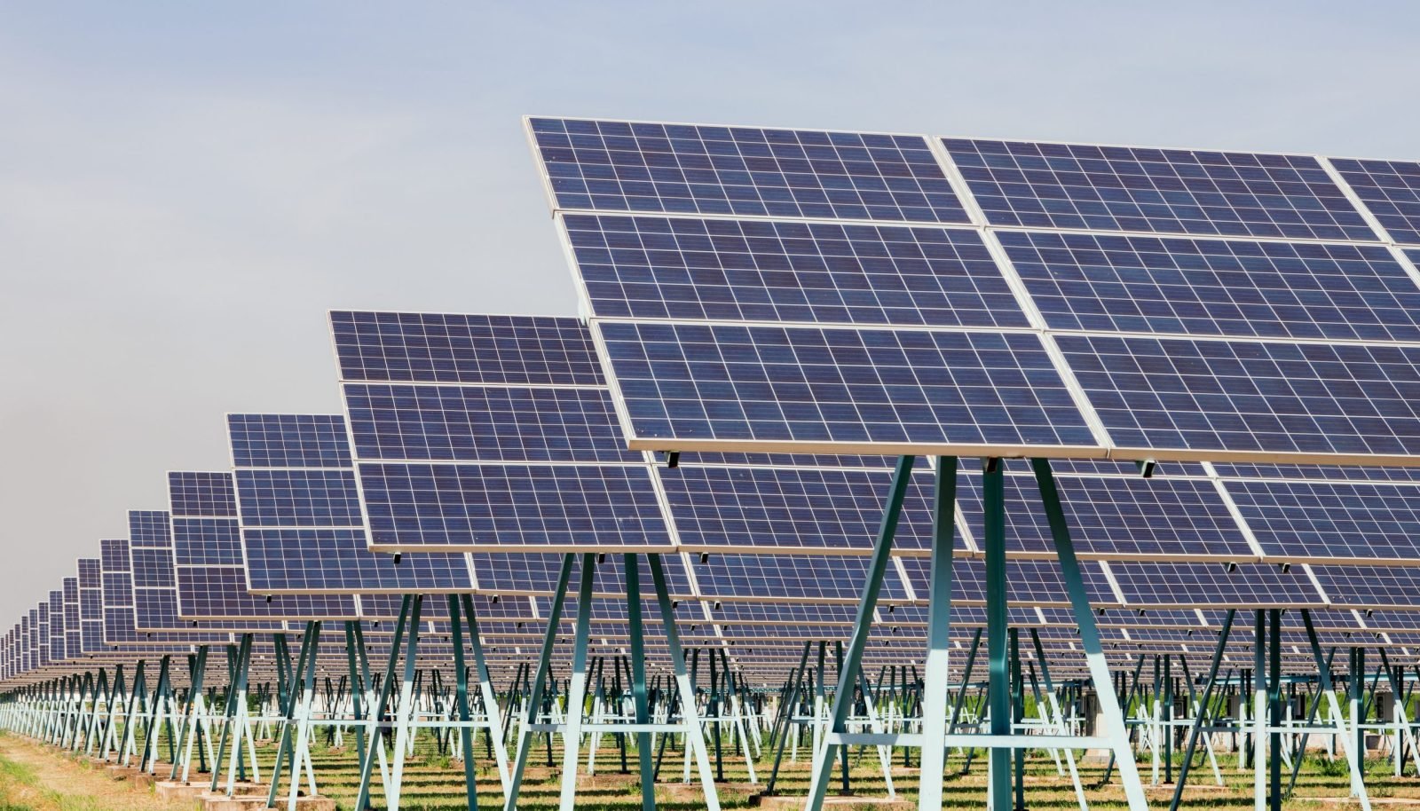 Trump Rollbacks Kill $6 Billion in Clean Energy Projects in GOP States