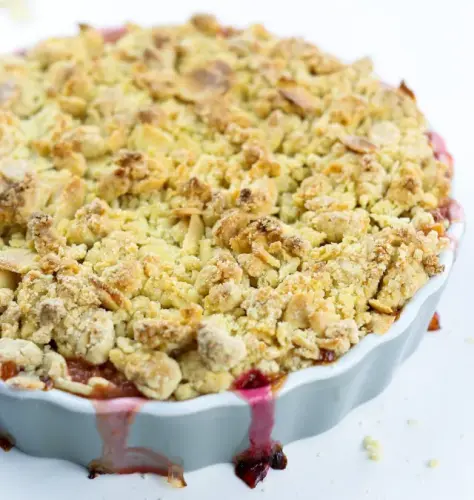 15 Vegan Crumbles, Crisps and Cobblers