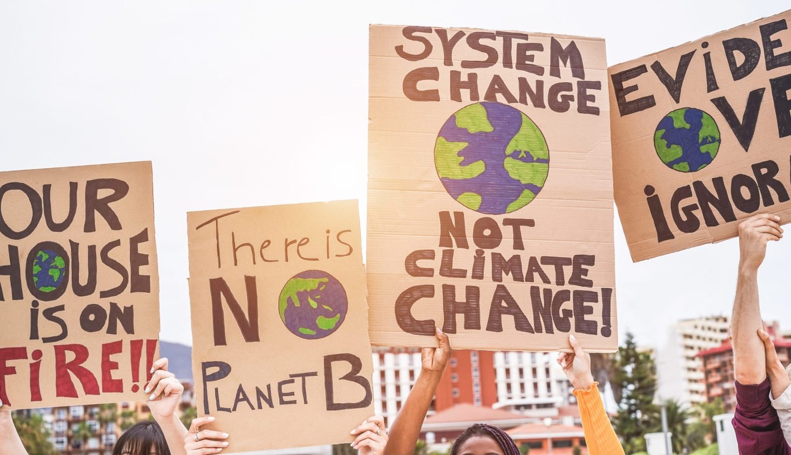 America Is Losing Ground in the Global Climate Race