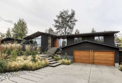 Midcentury ranch-style house gets inspiring transformation in Seattle