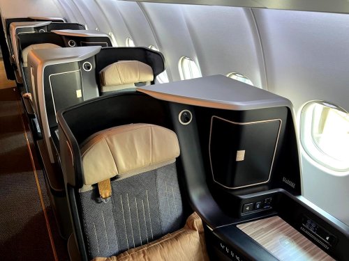 Flawless: Starlux Airlines A330neo Business Class