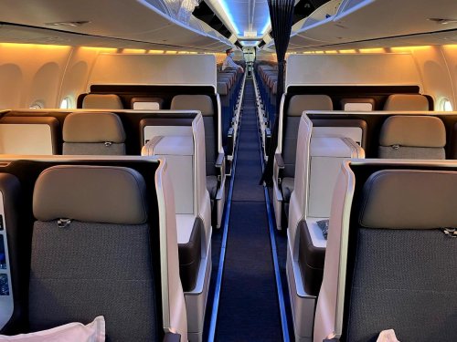 Review: FlyDubai Business Class Boeing 737 MAX (DXB-BEG)