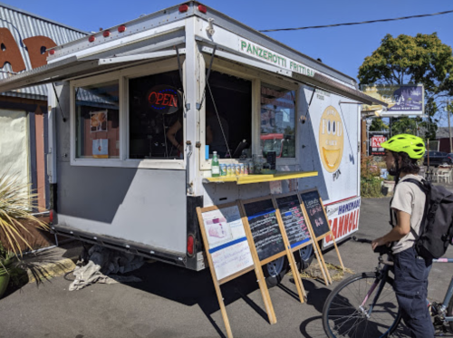 In Pizza-Obsessed PDX, This Italian Food Cart Is Taking Things To The Next Level With The Panzerotti