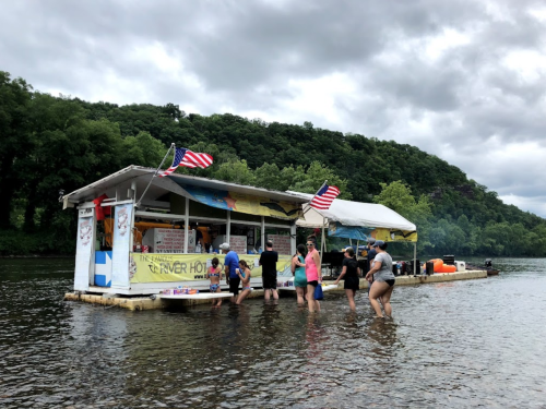 This Floating Restaurant In New Jersey Is Such A Unique Place To Dine