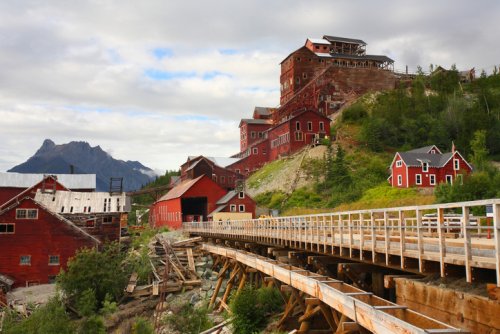 A Mining Town Was Built And Left To Decay In The Middle Of Alaska's Largest National Park