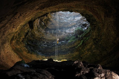 Watch 3 Million Bats Emerge From The Devil's Sinkhole, A Little-Known Cave In Texas